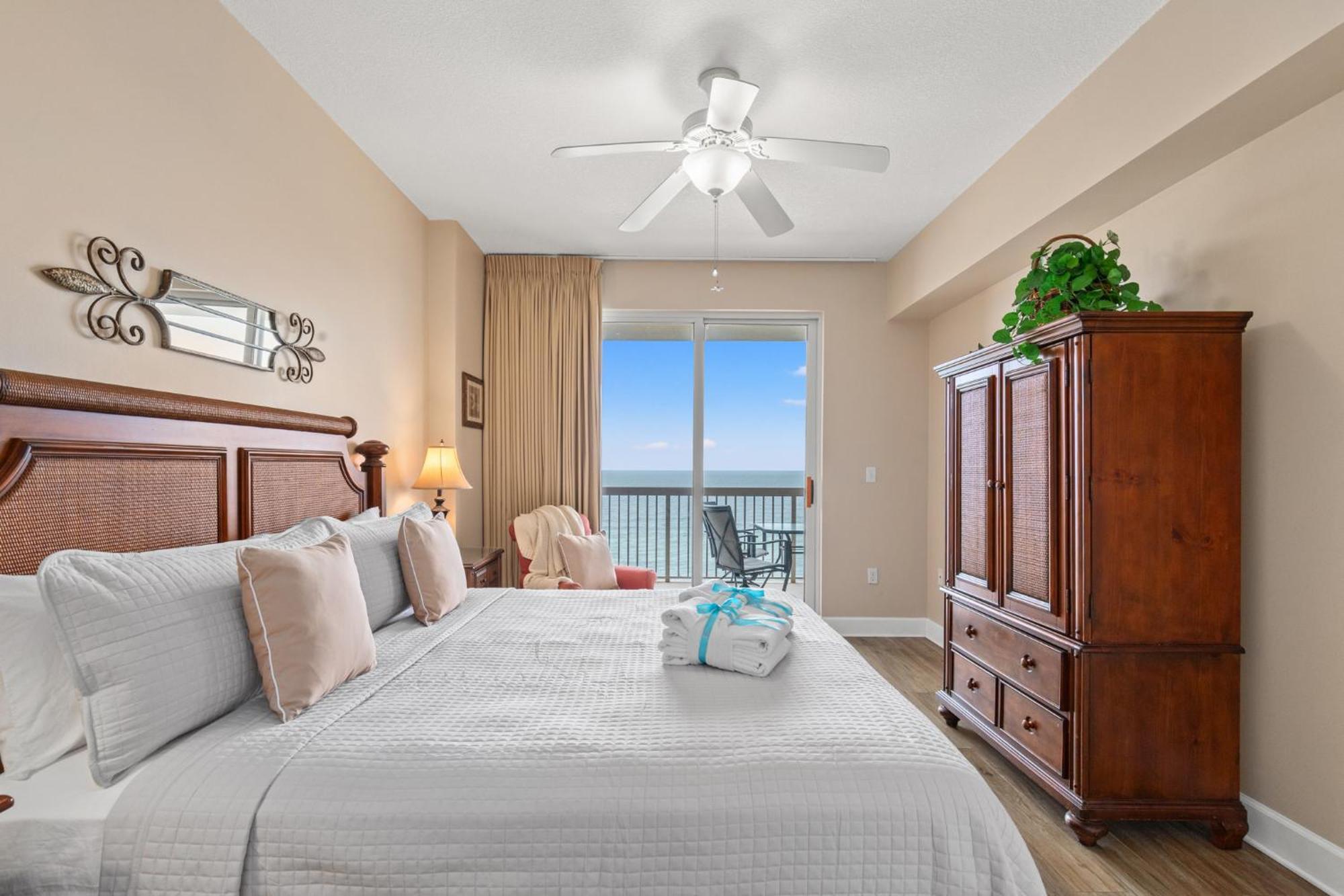 Gulf Front Master Br In Sunrise With Amazing Views! Sleeps 7! Panama City Beach