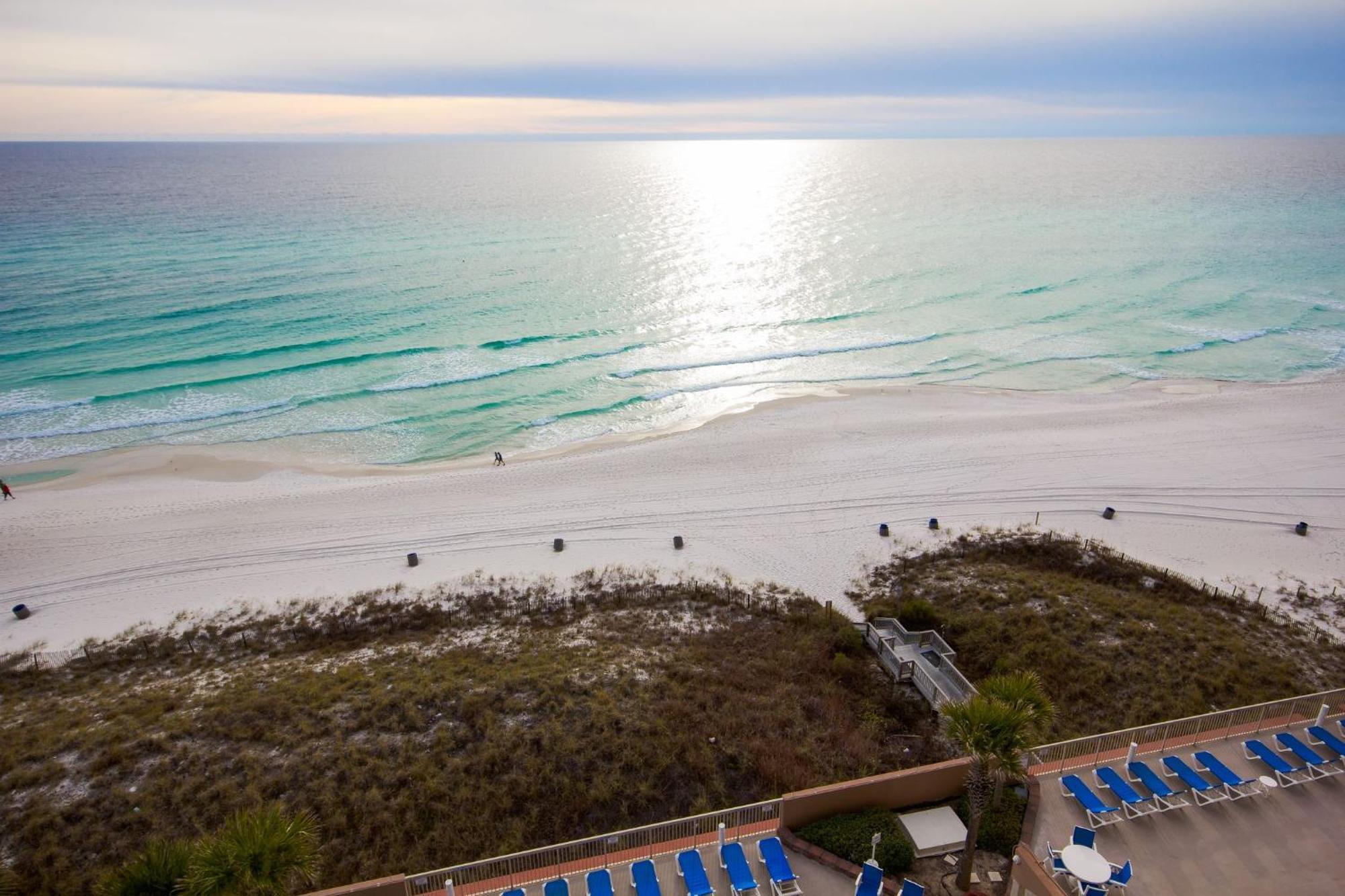 Gulf Front Master Br In Sunrise With Amazing Views! Sleeps 7! Holiday home