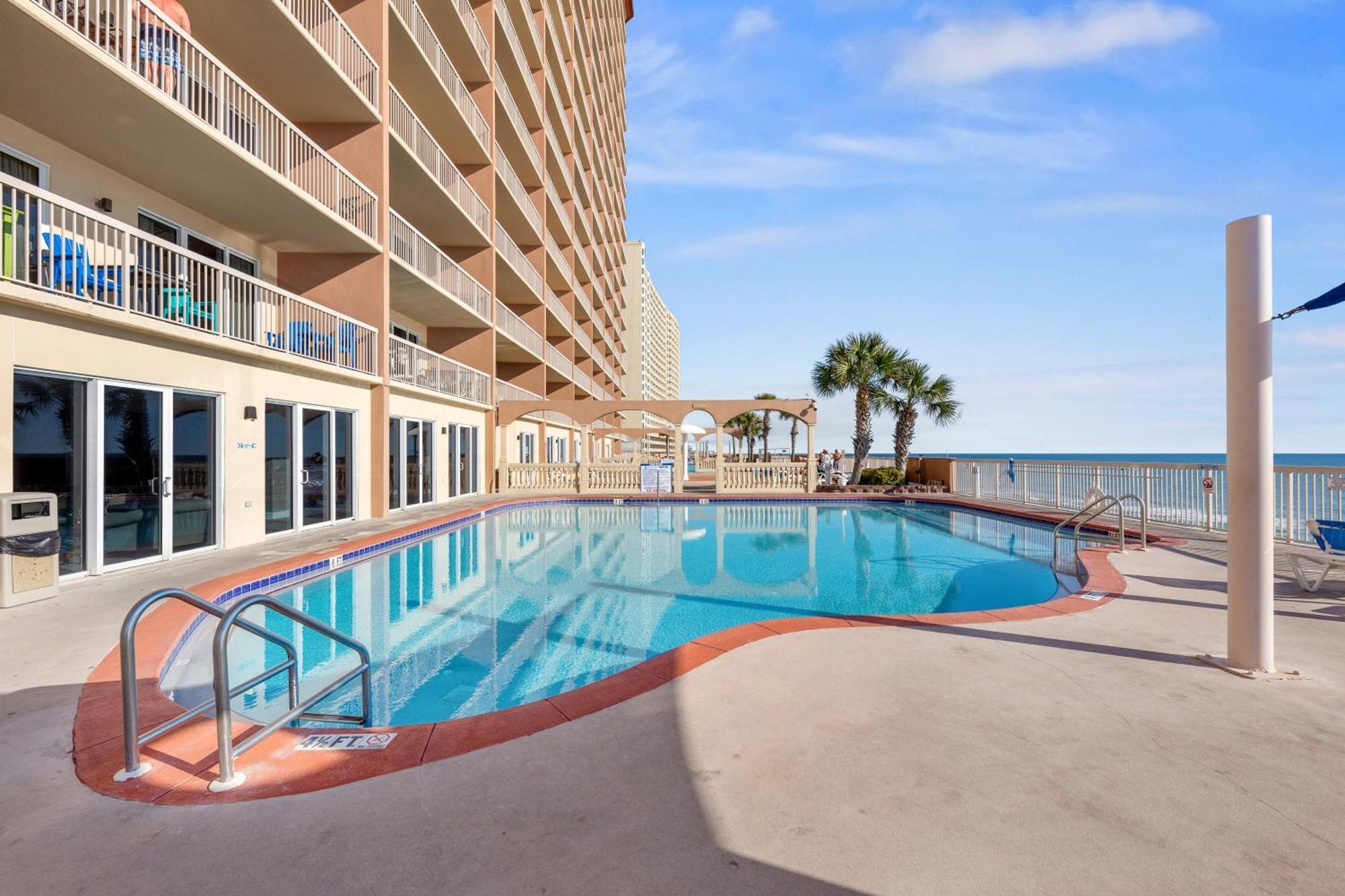 Gulf Front Master Br In Sunrise With Amazing Views! Sleeps 7! Holiday home *