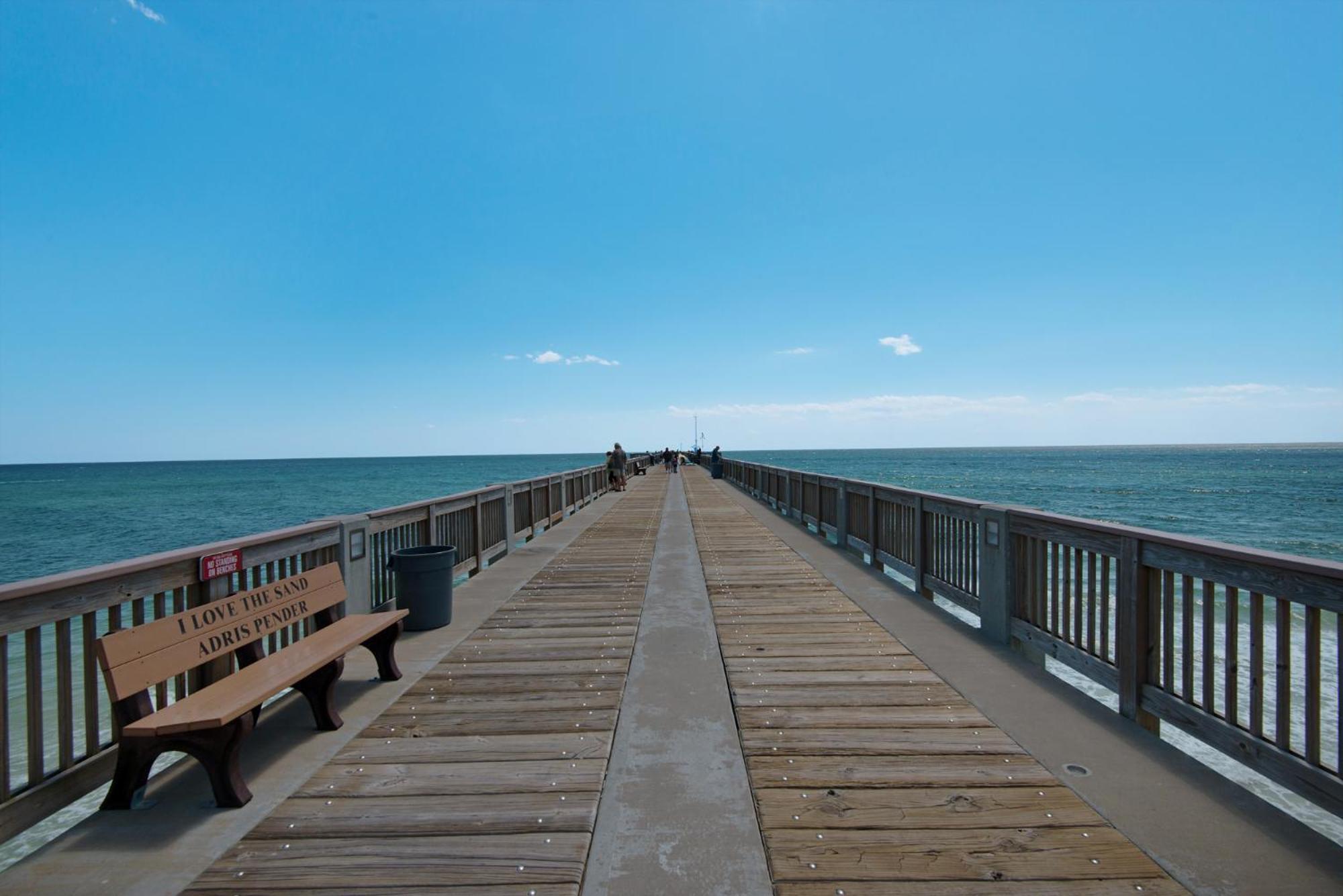 Gulf Front Master Br In Sunrise With Amazing Views! Sleeps 7! Holiday home *